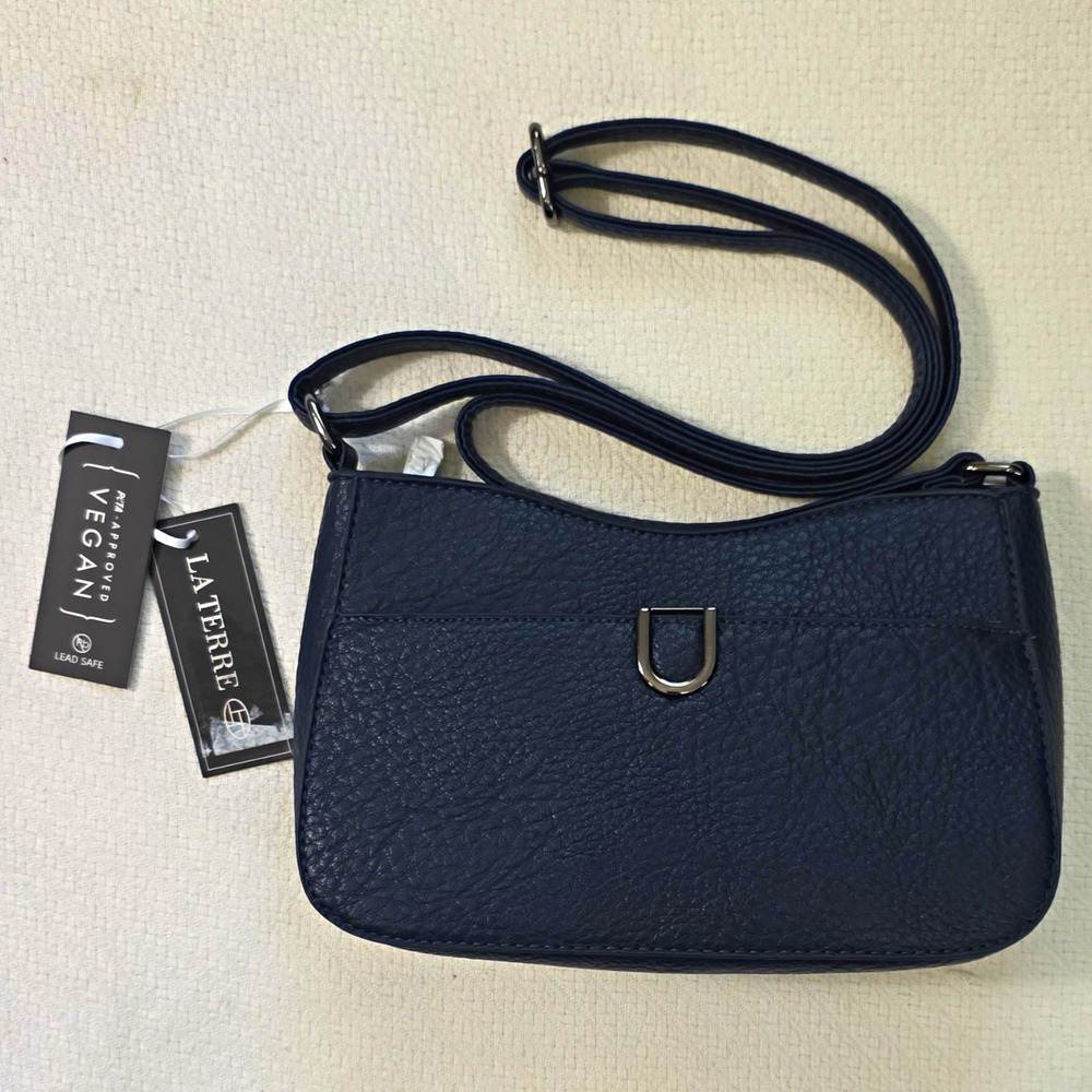 La Terre Vegan Navy Blue Pebbled Faux Leather Crossbody Bag Pockets Lined NWT